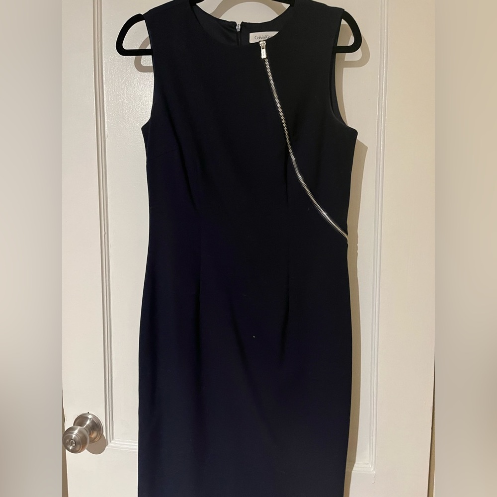 Calvin Klein Navy Sheath Dress Silver Zipper Size 4